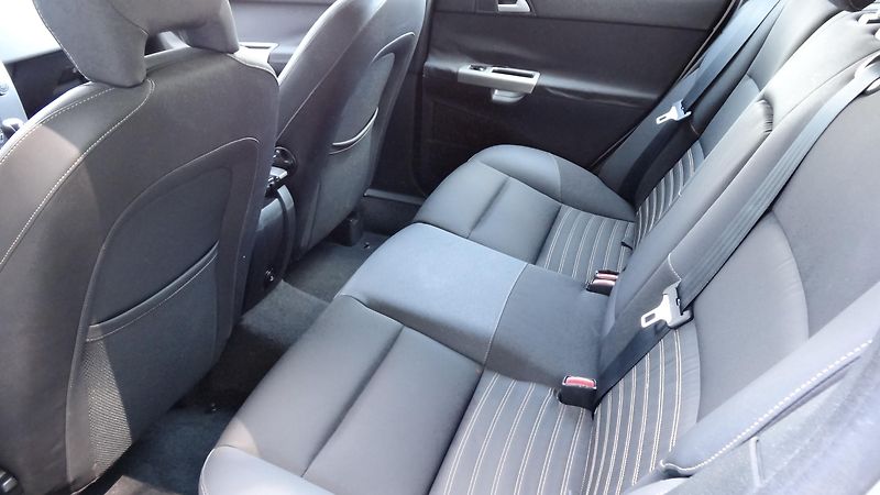 Volvo V50 Kombi 2.0TDi  - fotka 6 z 15