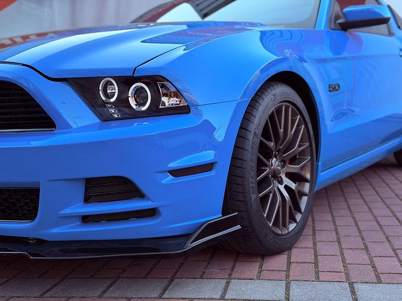 Ford Mustang 5.0 GT Manuál - fotka 3 z 23