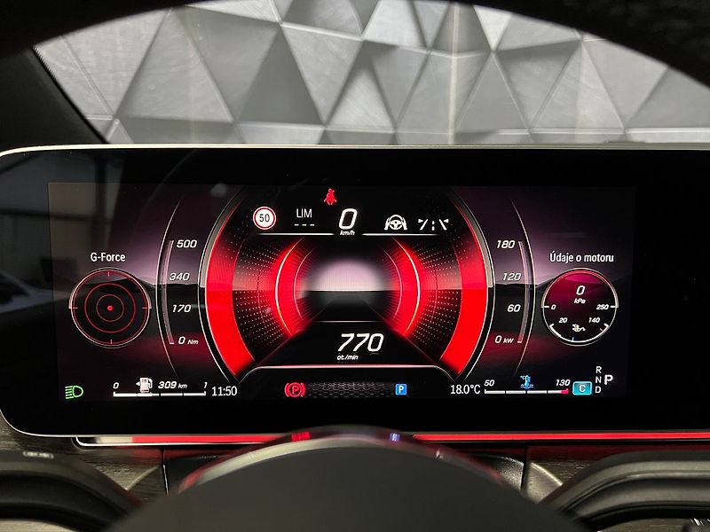 Mercedes-Benz Třídy V V300 4MATIC AMG EXCLUSIVE LONG - fotka 28 z 36