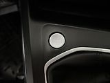 Volkswagen Golf 1,5   TSI,96kW,SERVISKA,LIFE - náhled 20