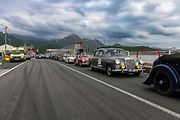 Druhá jízda Oldtimer Expressu mířila z Prahy do řeckých Atén. Na okruhu Grobnik.