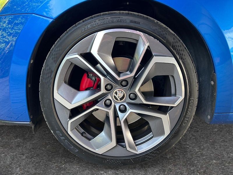 Škoda Octavia (2020) RS 2.0TDI 147kW DSG CZ DPH - fotka 14 z 26