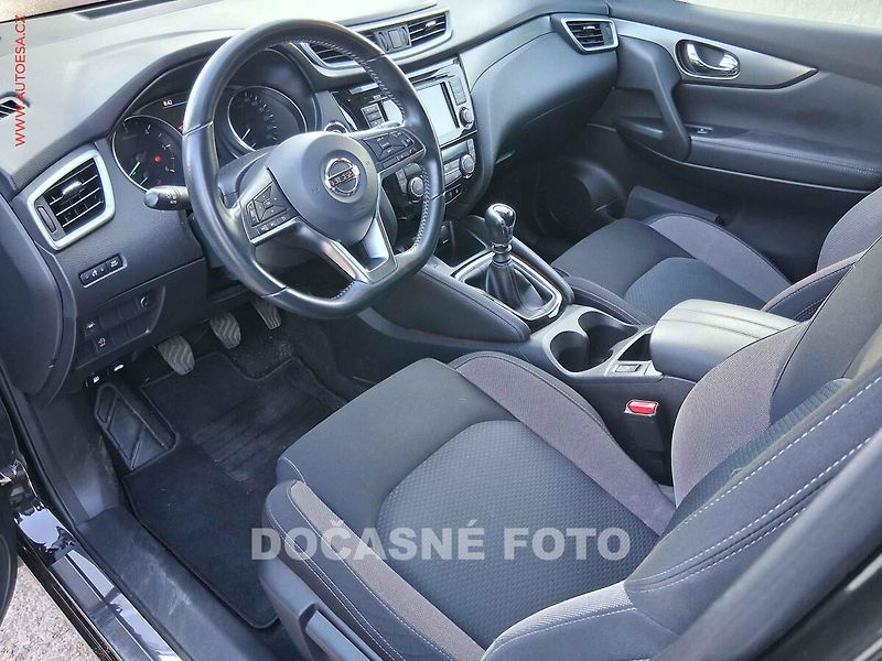 Nissan Qashqai (2019) 1.5dCi, 2.maj,ČR, LED, navi - fotka 3 z 3