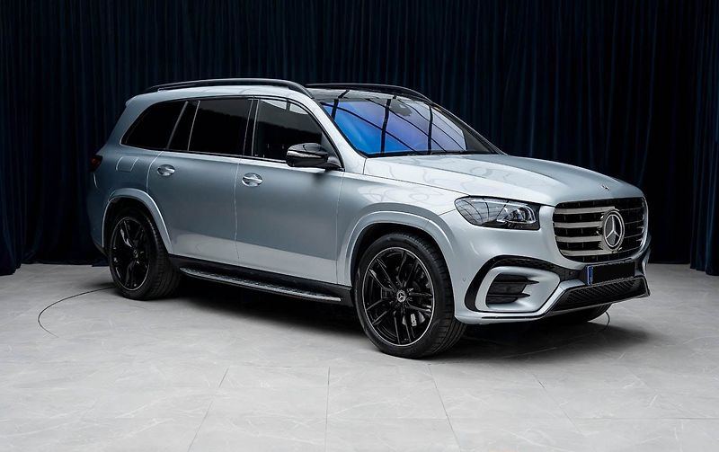 Mercedes-Benz GLS 450d 4M AMG Premium+ Pano Vent - fotka 2 z 15