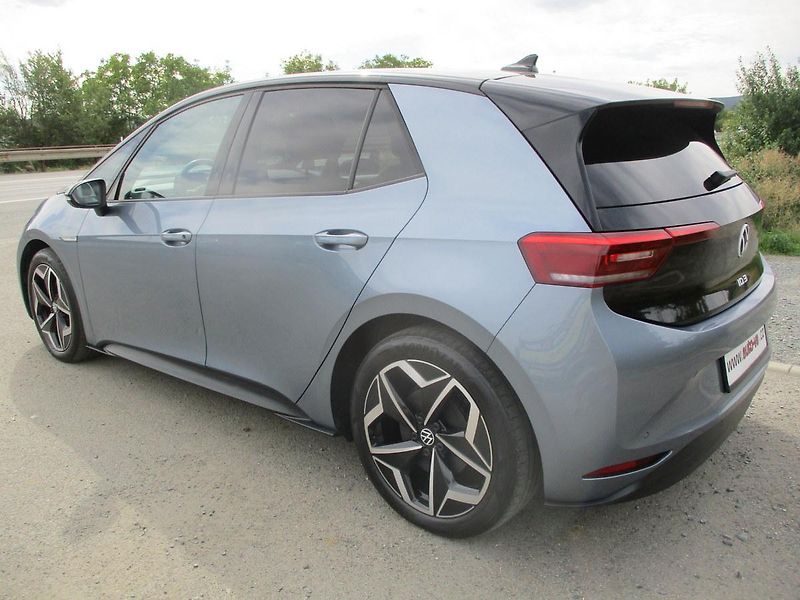 Volkswagen ID.3 MAX PRO PERFORM 150kW TEP.ČERP - fotka 8 z 49
