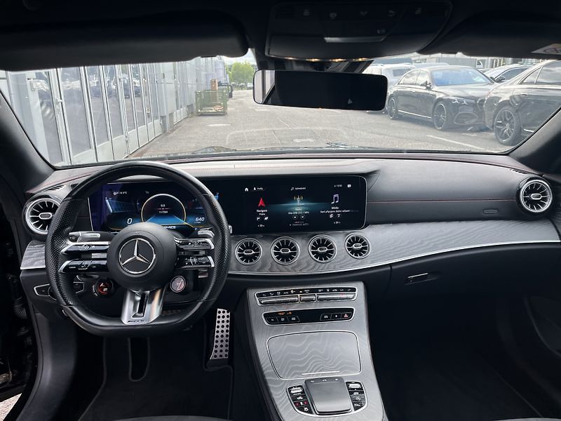 Mercedes-Benz Třídy E Třídy Mercedes-AMG E 53 4MATIC - fotka 14 z 18