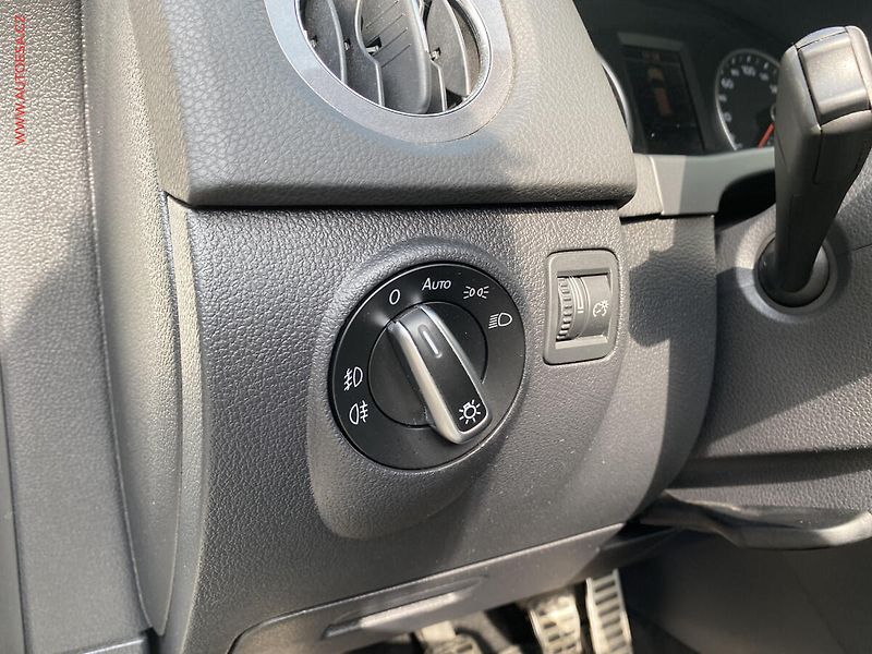 Volkswagen Tiguan (2012) 1.4 TSi, Sport, bixen, navi - fotka 14 z 18