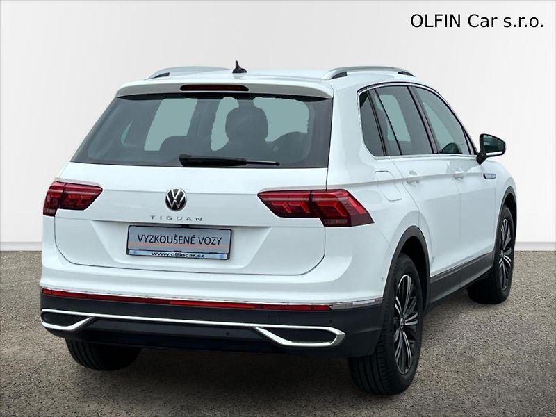 Volkswagen Tiguan 1,5 TSi 110kW 7DSG ELEGANCE - fotka 2 z 25