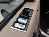 Land Rover Range Rover 4,4 SDV8 VOGUE AWD AUT - náhled 17