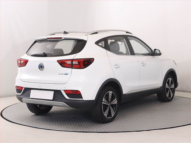 MG ZS (2021) Luxury EV 42.5 kWh, SoH 95% - fotka 5 z 21