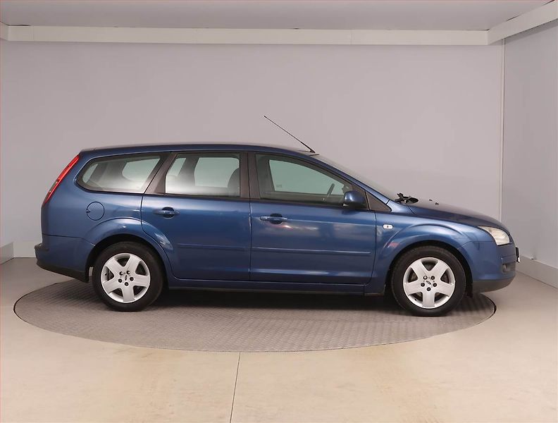 Ford Focus (2008) 1.8 TDCi, po STK, servisované - fotka 6 z 16