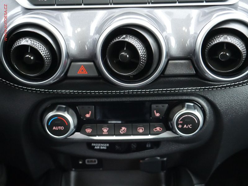 Nissan Juke (2024) 1.0 DIG-T, 1.maj,ČR, N - fotka 13 z 17