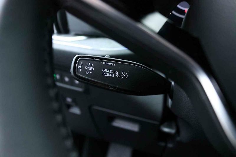 Škoda Kodiaq je u českých rodin jednoznačný favorit. Nepatří mezi nejlevnější, prostorem a praktičností však patří na špičku segmentu.