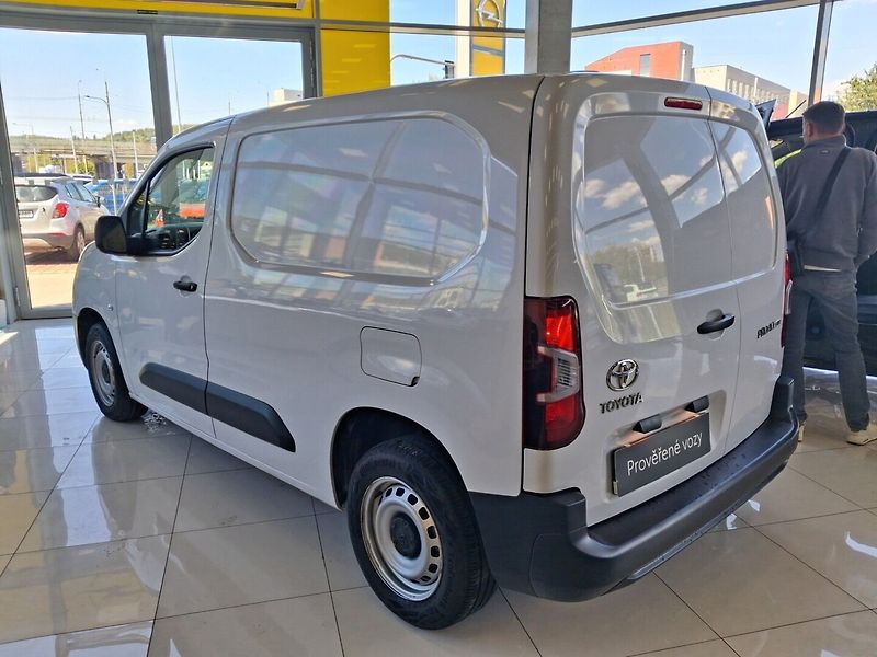 Toyota ProAce 1.5D 75kW 2024 - fotka 4 z 13