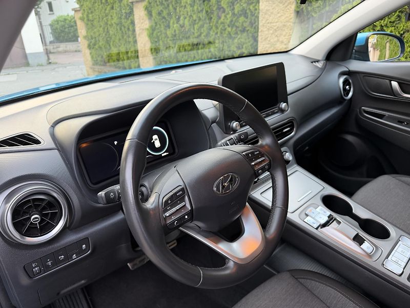 Hyundai Kona (2022) TOP STAV SOH 98%  - fotka 9 z 25