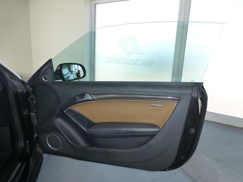 Audi A5 (2011) 3,0TDI*ALU*NAVI**CABRIO - fotka 15 z 23
