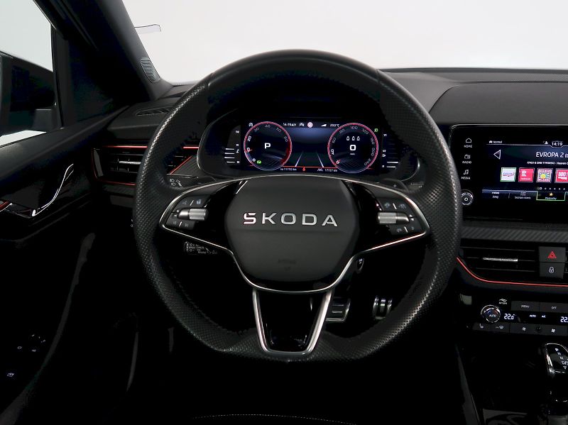 Škoda Kamiq (2025) MONTE CARLO 1.5TSI 110KW DSG P - fotka 17 z 38