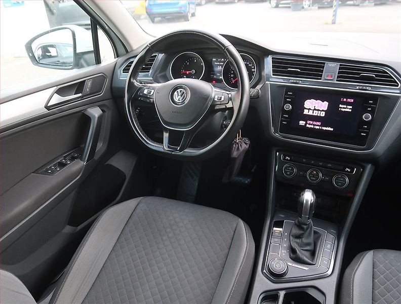 Volkswagen Tiguan (2019) Comfortline 2.0 TDI, 4X4 - fotka 7 z 22