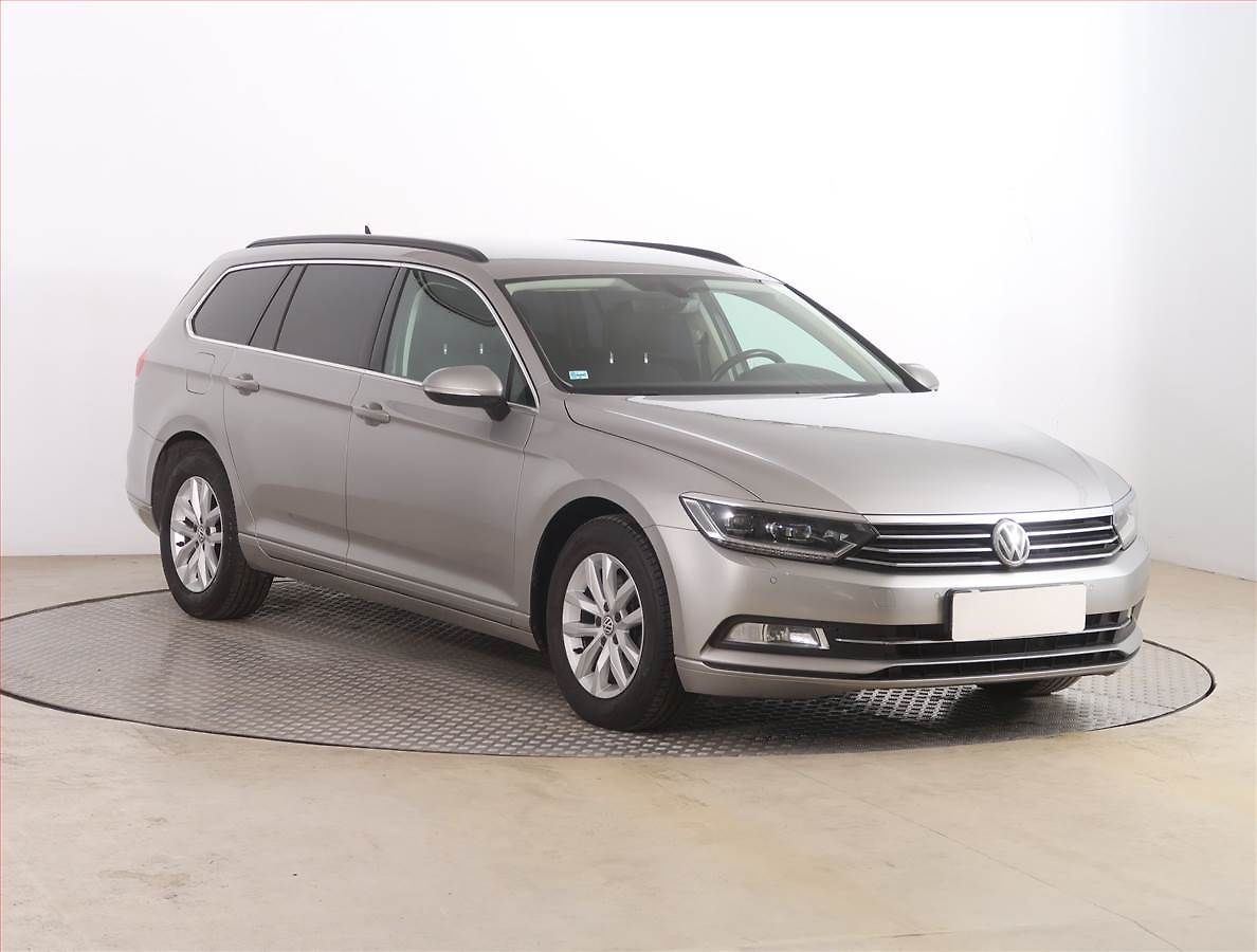 Volkswagen Passat 2.0 TDI, Automat, Serv.kniha