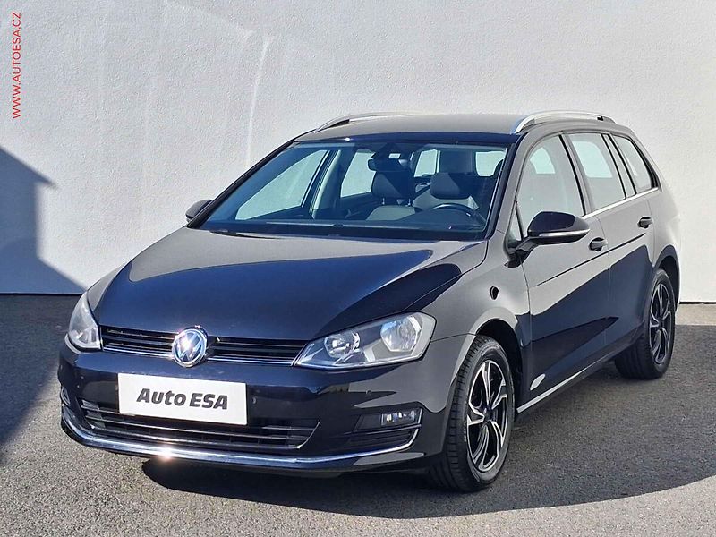 Volkswagen Golf (2017) 2.0TDi, ČR, AC, tempo, park - fotka 3 z 16