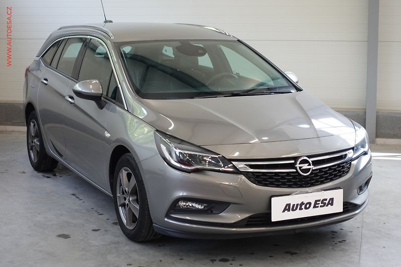 Opel Astra (2017) 1.4T, 2.maj,ČR, AC, tempo - fotografie inzerátu
