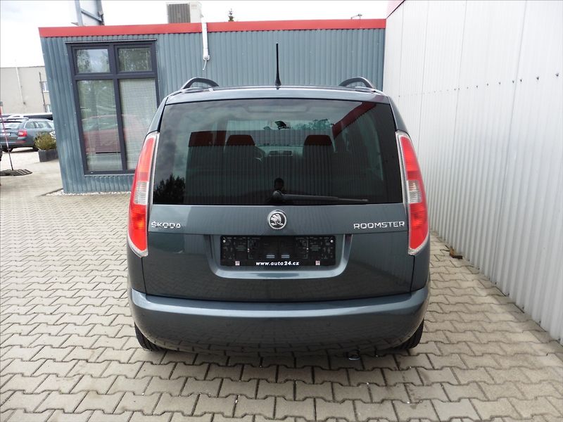 Škoda Roomster 1,2 TSi Style, vyhř.sed - fotka 16 z 16