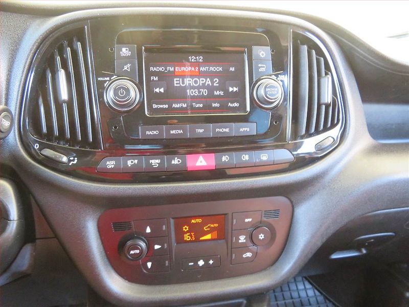 Fiat Dobló (2018) 1.6 MultiJet, 5Míst, SR - fotka 12 z 15