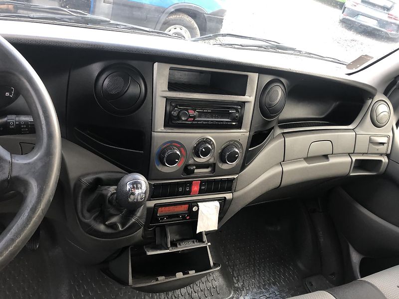 Iveco Daily (2014) 70C17 novy nosič do 3.5t B - fotka 10 z 14