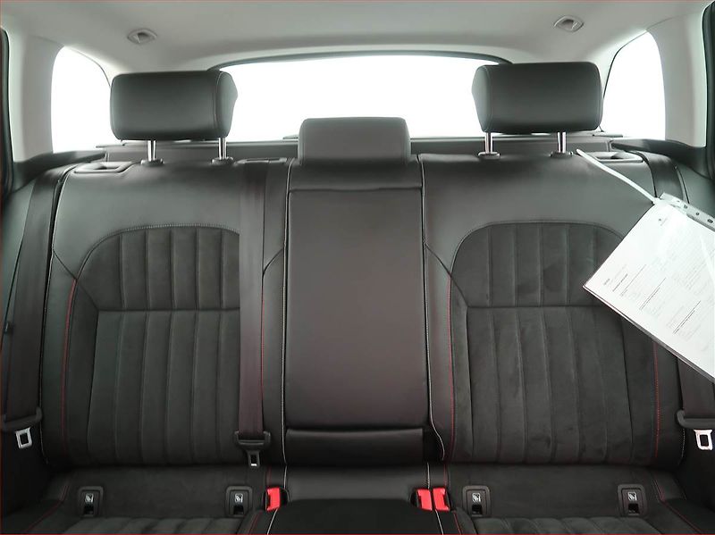 Škoda Superb (2018) Style Plus 2.0 TDI - fotka 8 z 16