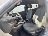 Peugeot 2008 (2026) ALLURE Hybrid  1,2 110 e-DCS6 - náhled 7