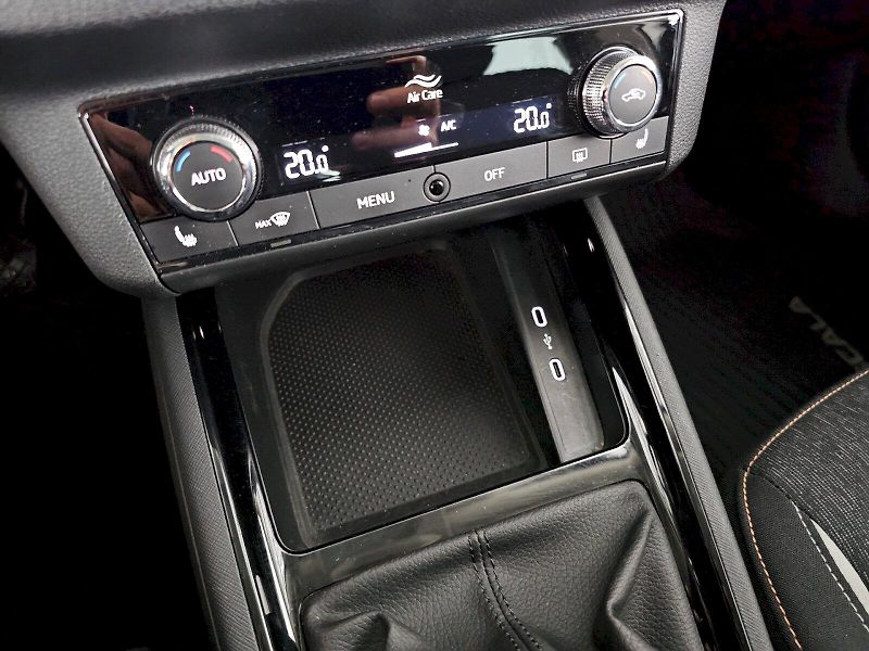 Škoda Scala (2021) 1.5TSi 110kW STYLE PLUS - fotka 22 z 28
