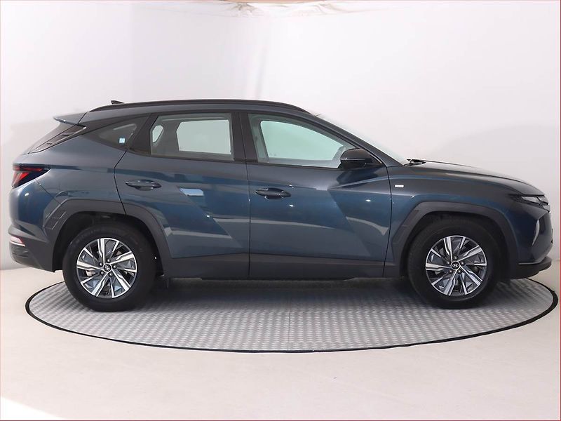 Hyundai Tucson (2023) 1.6 CRDi 48V MHEV - fotka 6 z 20
