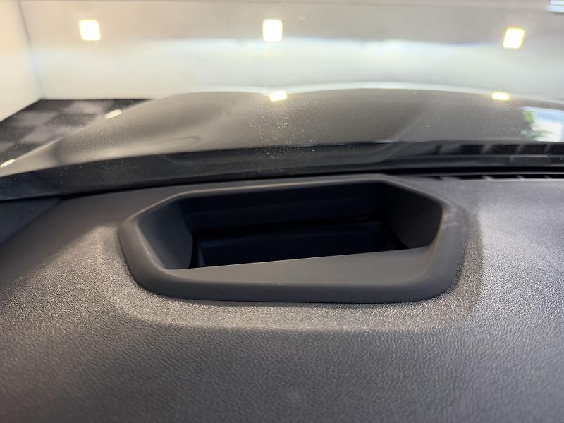 BMW Řada 5 530d xDrive M-Sport Laser FCL - fotka 36 z 48