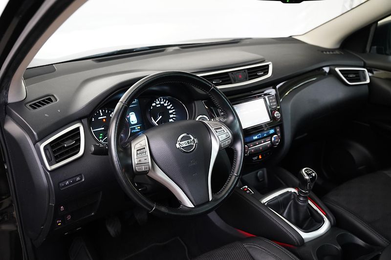 Nissan Qashqai - fotka 15 z 27