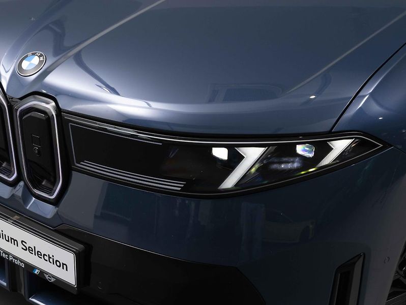 BMW iX3 50 xDrive - fotka 7 z 21