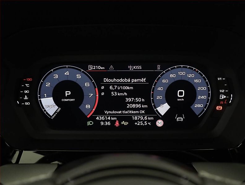 Audi A3 (2024) 35 TFSI - fotka 9 z 21