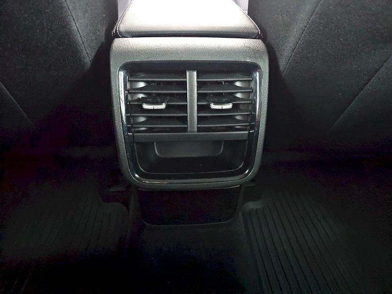 Škoda Octavia (2022) COMBI 1.5TSI 96kW DSG G-TEC AM - fotka 28 z 30