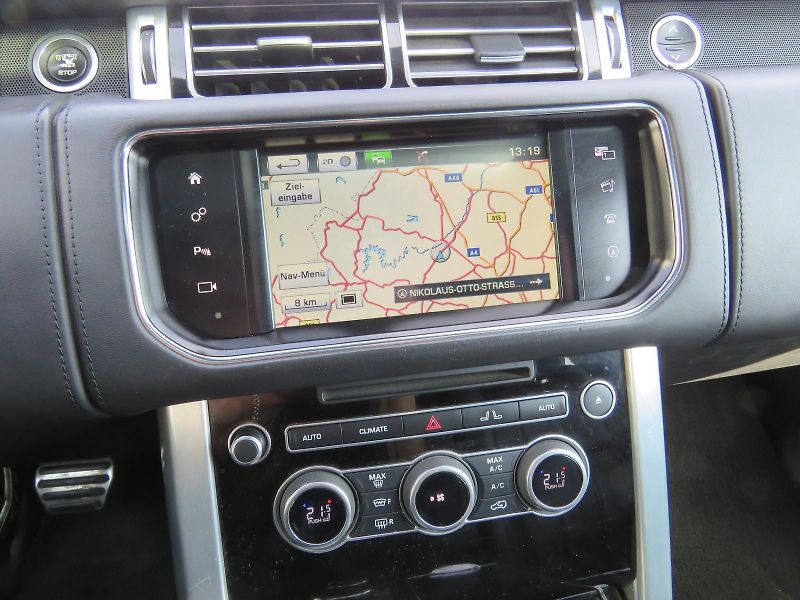 Land Rover Range Rover 3.0D Autobiography 4x4 TV - fotka 9 z 12