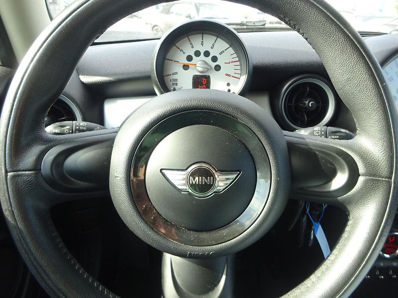 Mini One 1.6 72kW SERVIS POLOKŮŽE - fotka 20 z 26