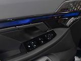 BMW Řada 5 540d xDrive Touring - náhled 16