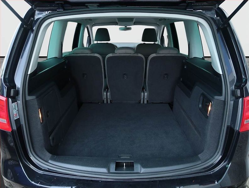 Volkswagen Sharan (2011) 2.0 TDI, 4X4, Serv.kniha - fotka 13 z 20