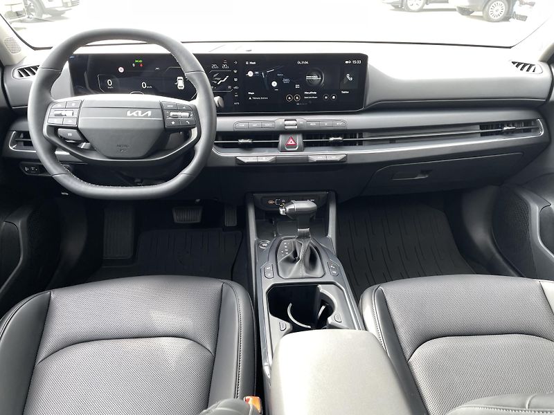 Kia K4 Sportswagon (2026) 1,6 T-GDi  7DCT TOP 110kW   - fotka 7 z 18