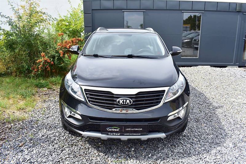 Kia Sportage 1,6 16V 1.M, PDC,KAMERA,AKCE - fotka 2 z 19