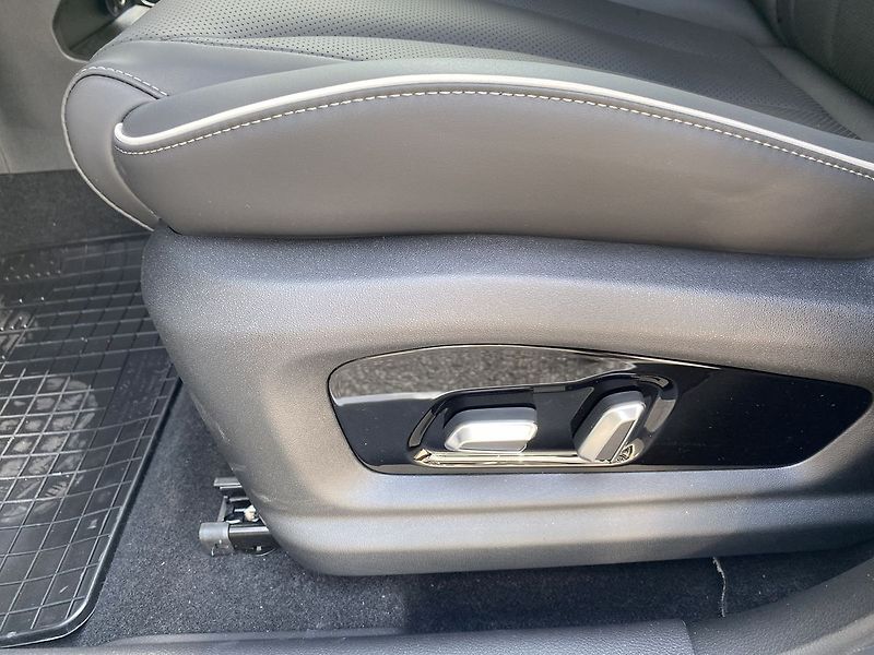 Chery Tiggo 7 PHEV PHEV FWD Unique - fotka 26 z 27
