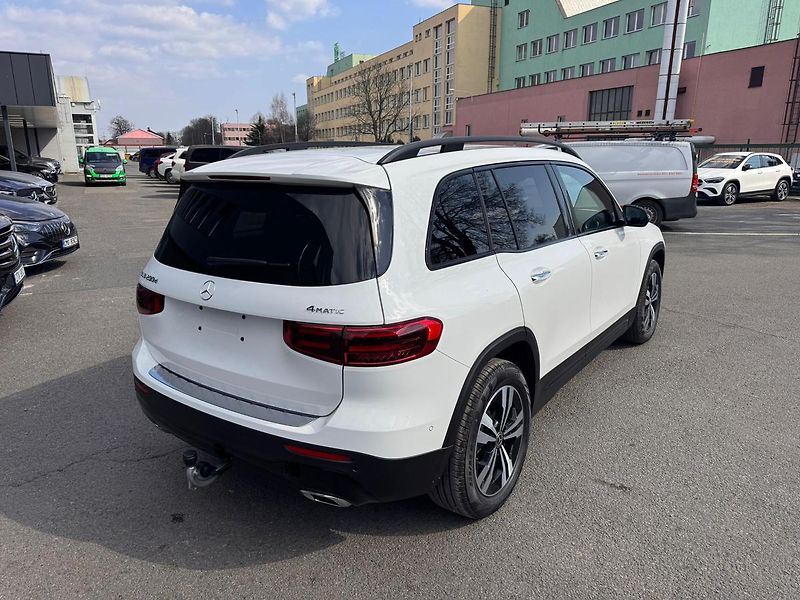 Mercedes-Benz GLB (2026) 200 d 4MATIC - fotka 7 z 22
