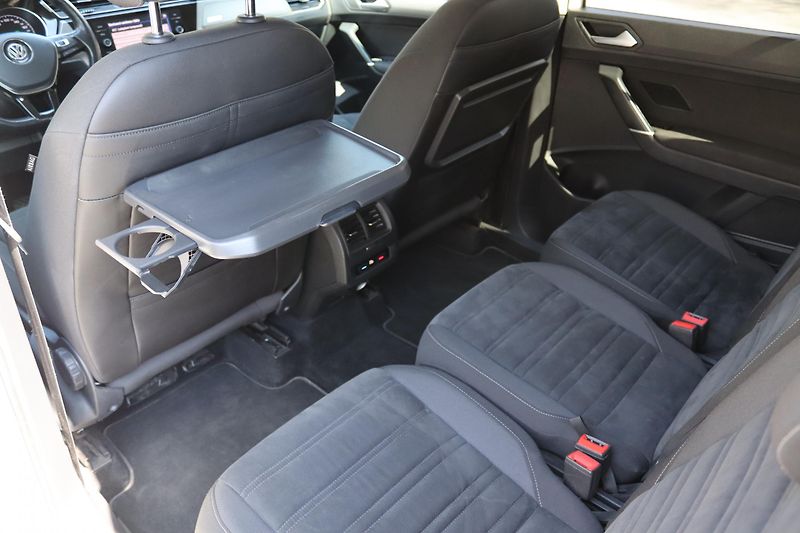 Volkswagen Touran 2.0TDI DSG 110kW - fotka 37 z 50