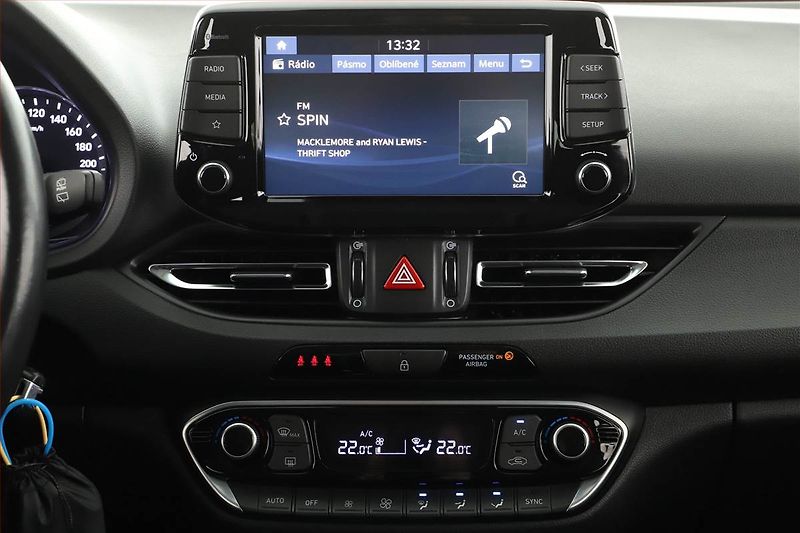 Hyundai i30 (2022) 1.5 T-GDI MHEV, Serv.kniha - fotka 9 z 13