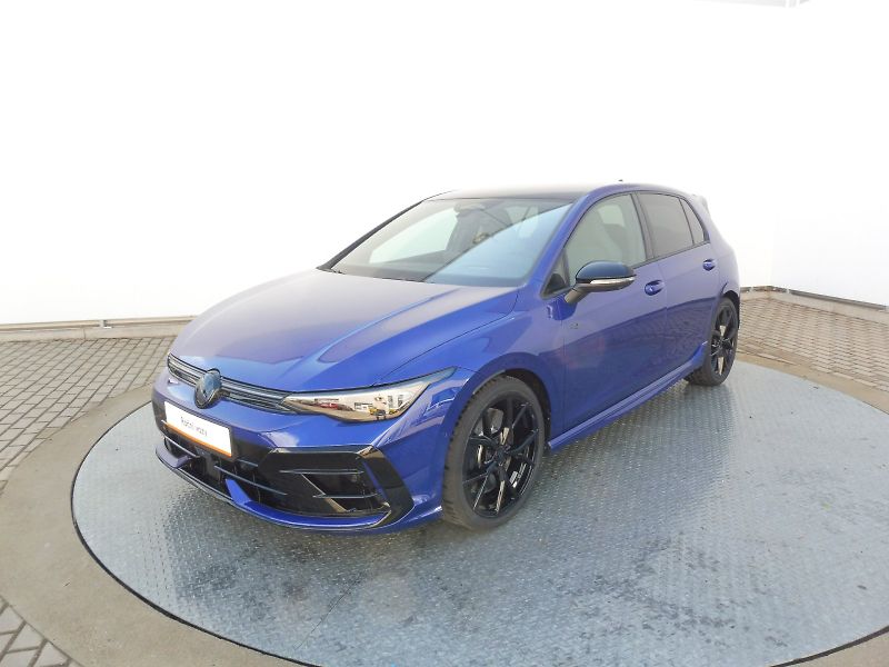 Volkswagen Golf (2026) R 2,0TSI 245 kW DSG - fotka 1 z 28