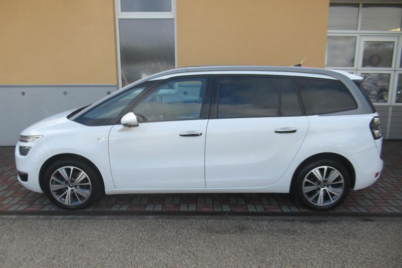 Citroën C4 Picasso 2.0 HDi AT PANORAMA NAVIGACE - fotka 6 z 32