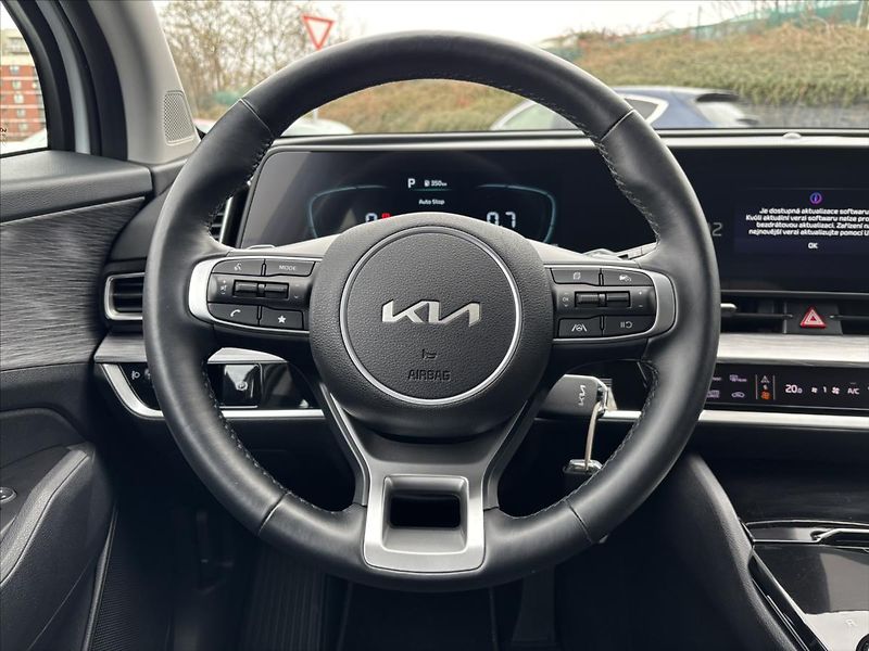 Kia Sportage 1,6 TGDI AT Exclusive ZÁRUKA - fotka 18 z 46